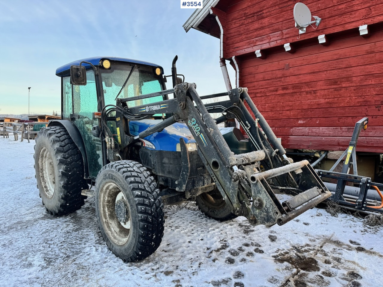2003 New Holland TN75D 4x4 w/ Front Loader. 4000 hours! - جرار: صورة 3 2003 New Holland TN75D 4x4 w/ Front Loader. 4000 hours! - جرار: صورة 3