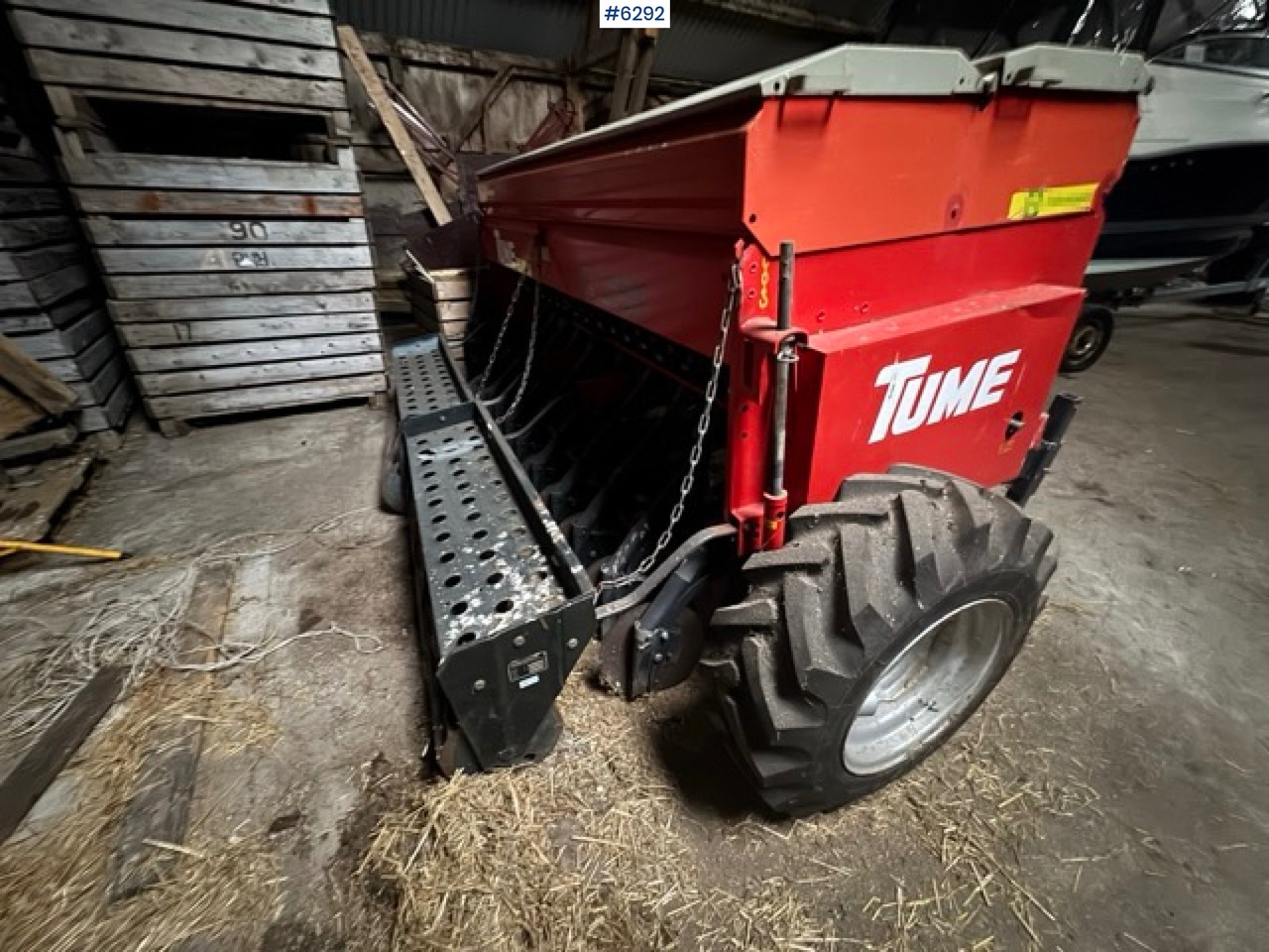 2003 Tume KL 2500 Combination Seed Drill - آلة بذر الحصاد: صورة 2 2003 Tume KL 2500 Combination Seed Drill - آلة بذر الحصاد: صورة 2