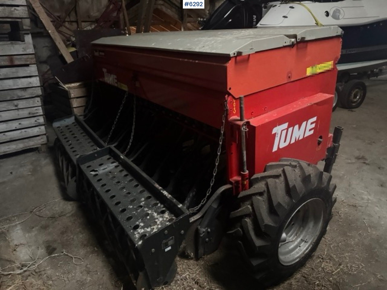 2003 Tume KL 2500 Combination Seed Drill - آلة بذر الحصاد: صورة 4 2003 Tume KL 2500 Combination Seed Drill - آلة بذر الحصاد: صورة 4