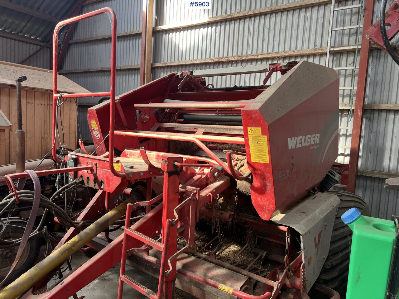 2005 Welger RP 235 press w/ net - ماكينات نشر التبن: صورة 5 2005 Welger RP 235 press w/ net - ماكينات نشر التبن: صورة 5