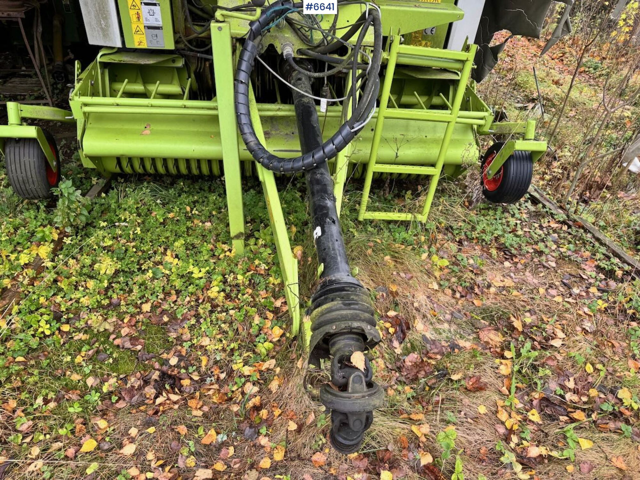 2007 Claas Rollant 255 Toto Cut Kombipresse - ماكينات نشر التبن: صورة 4 2007 Claas Rollant 255 Toto Cut Kombipresse - ماكينات نشر التبن: صورة 4