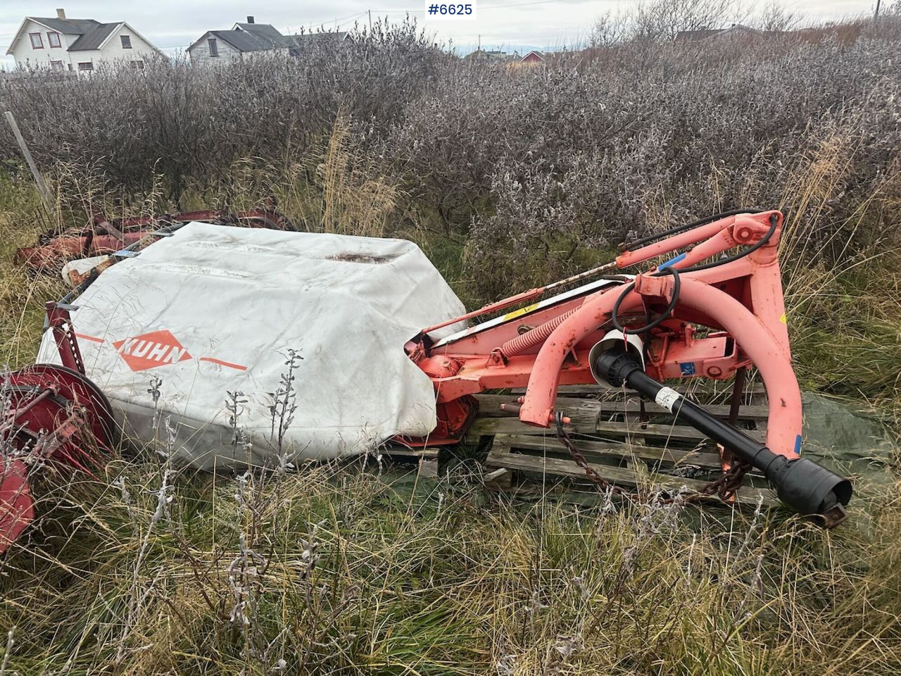 2008 Kuhn GMD 44 select Disc mower - ماكينات نشر التبن: صورة 2 2008 Kuhn GMD 44 select Disc mower - ماكينات نشر التبن: صورة 2