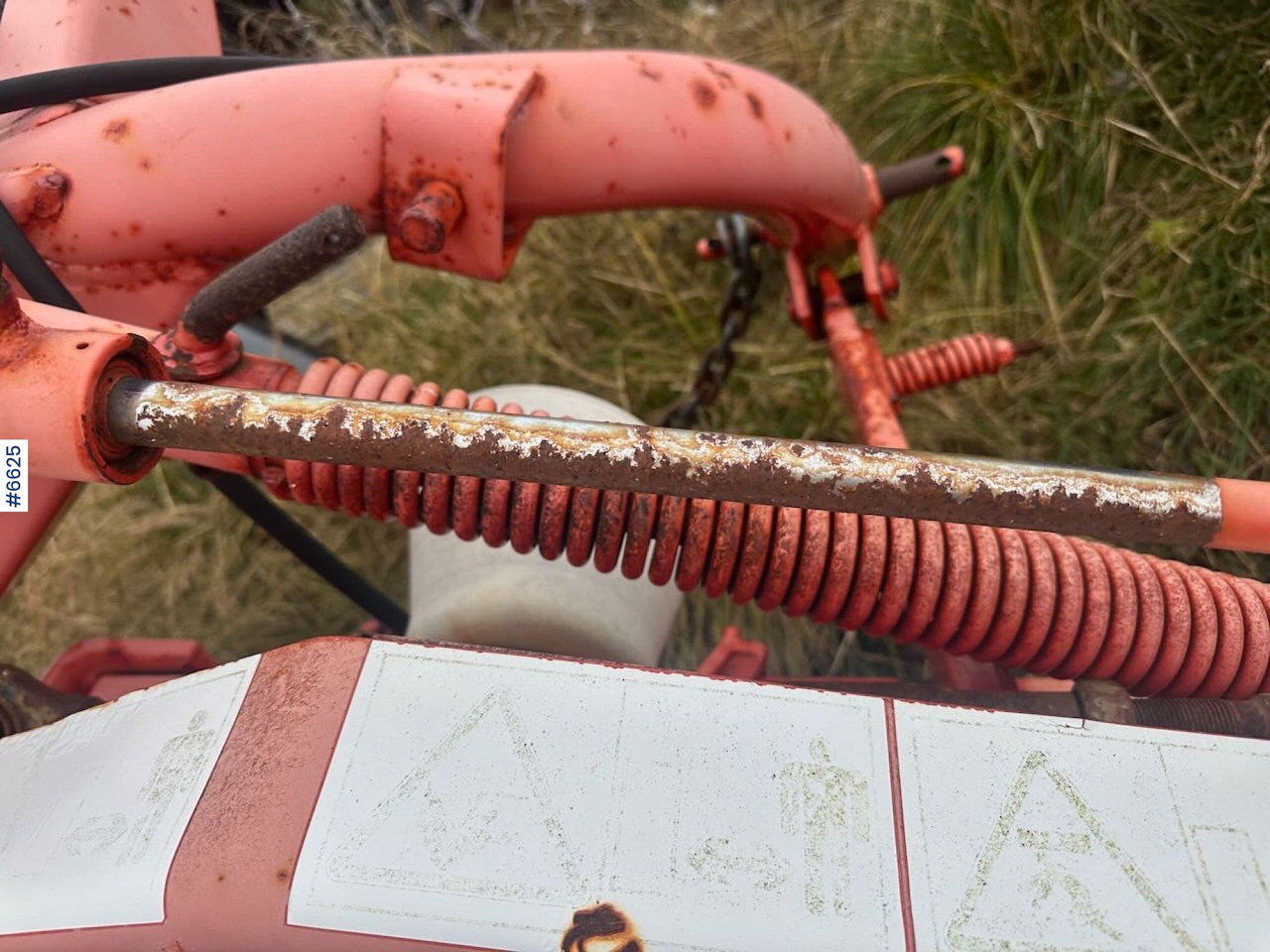 2008 Kuhn GMD 44 select Disc mower - ماكينات نشر التبن: صورة 5 2008 Kuhn GMD 44 select Disc mower - ماكينات نشر التبن: صورة 5