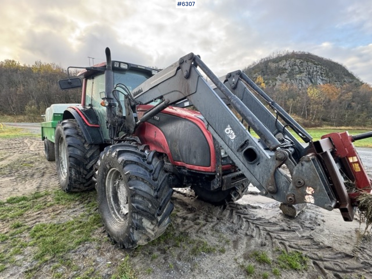 2008 Valtra T190 with front loader and 3rd function. SEE VIDEO! - جرار: صورة 2 2008 Valtra T190 with front loader and 3rd function. SEE VIDEO! - جرار: صورة 2