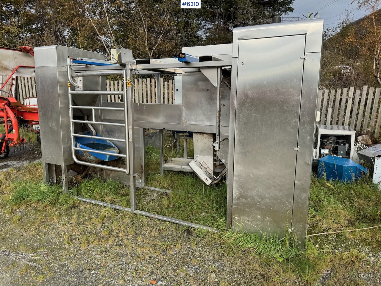 2010 Sac RDS Futureline Mark II Milking Robot. - آلات الحلب: صورة 1 2010 Sac RDS Futureline Mark II Milking Robot. - آلات الحلب: صورة 1