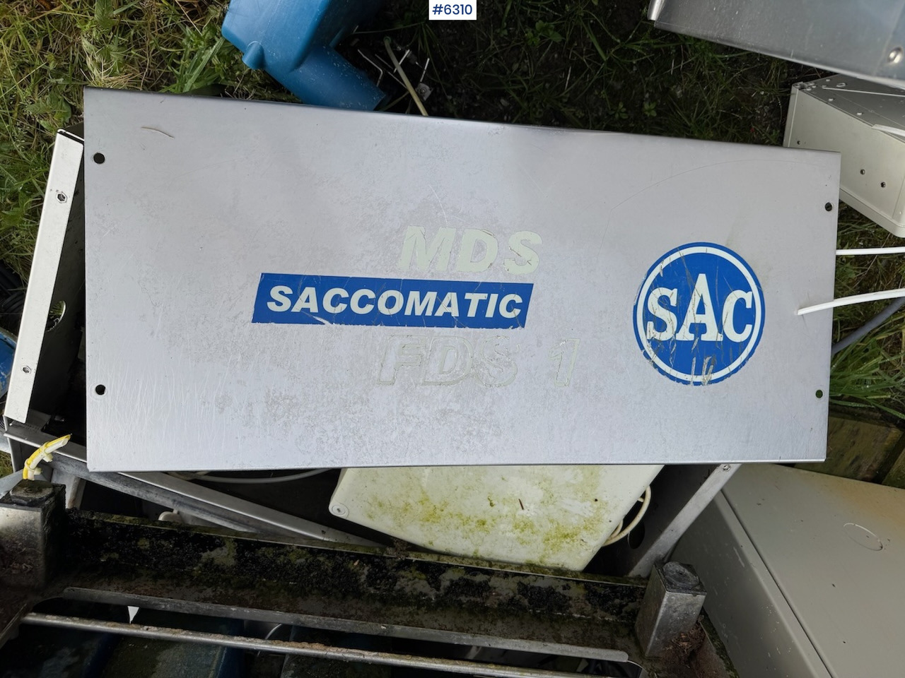 2010 Sac RDS Futureline Mark II Milking Robot. - آلات الحلب: صورة 5 2010 Sac RDS Futureline Mark II Milking Robot. - آلات الحلب: صورة 5