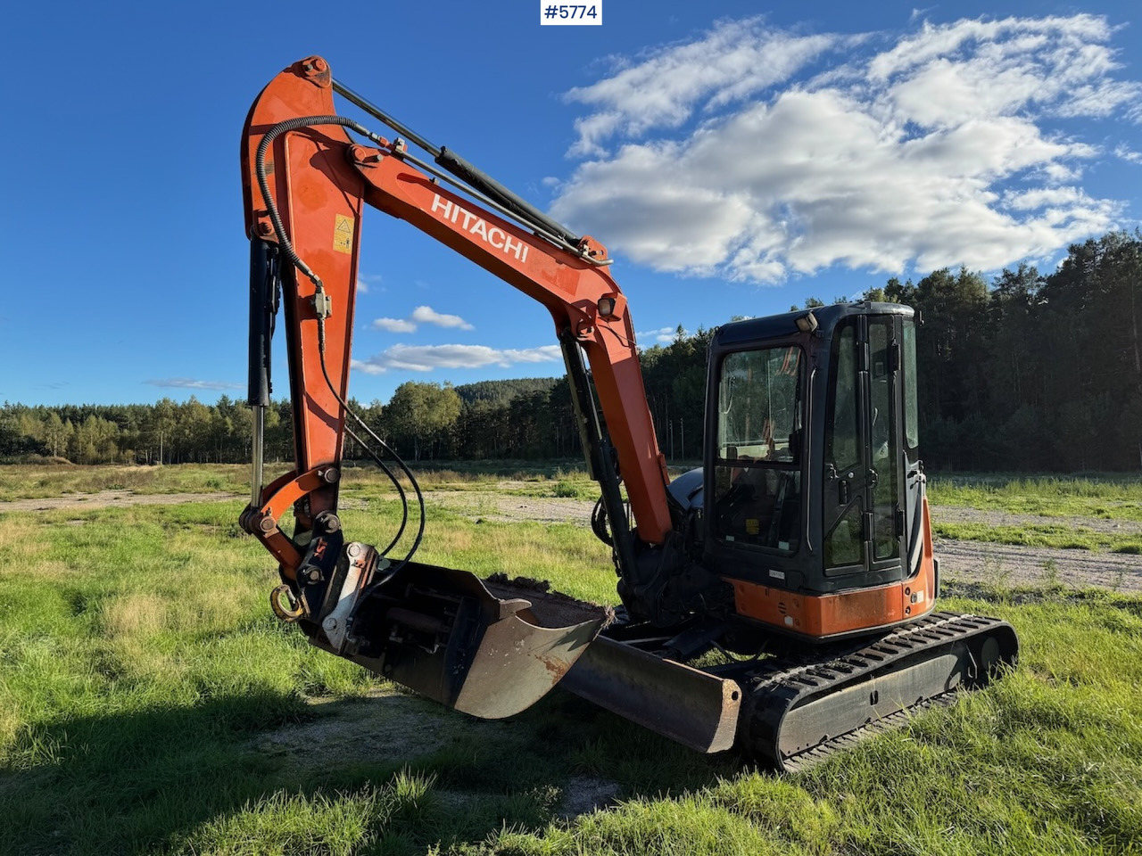 2012 Hitachi ZX 52 U-3 CLR - حفّار: صورة 2 2012 Hitachi ZX 52 U-3 CLR - حفّار: صورة 2