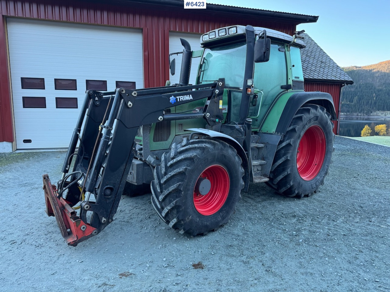 2013 Fendt 412 Vario TMS w/ front loader and plow plate. New engine! - جرار: صورة 2 2013 Fendt 412 Vario TMS w/ front loader and plow plate. New engine! - جرار: صورة 2