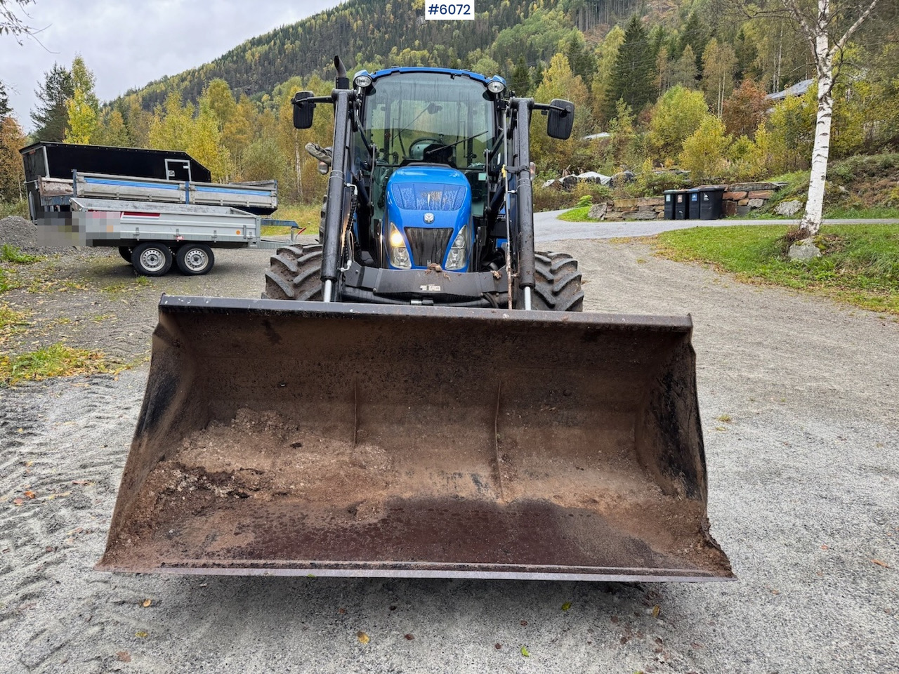 2013 New Holland T5.115 w/ front loader. - جرار: صورة 4 2013 New Holland T5.115 w/ front loader. - جرار: صورة 4