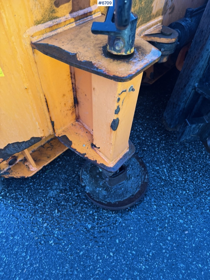 2013 Tellefsdal V90 V-Plog - سيارة خدمات/ سيارة خاصة: صورة 5 2013 Tellefsdal V90 V-Plog - سيارة خدمات/ سيارة خاصة: صورة 5