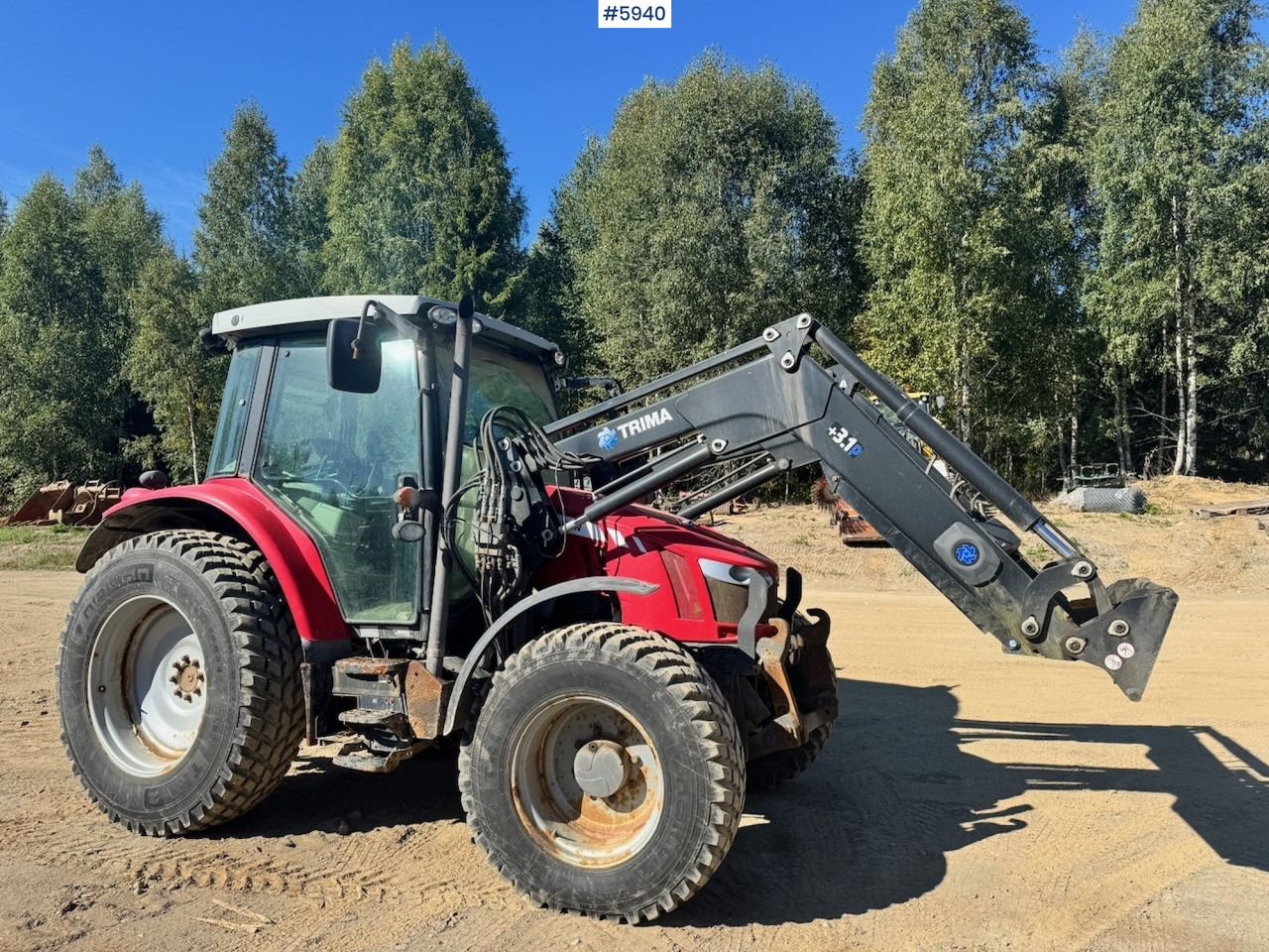 2014 Massey Ferguson 5610 w/ Front Loader and Hydraulics. 1950 hours! - جرار: صورة 2 2014 Massey Ferguson 5610 w/ Front Loader and Hydraulics. 1950 hours! - جرار: صورة 2