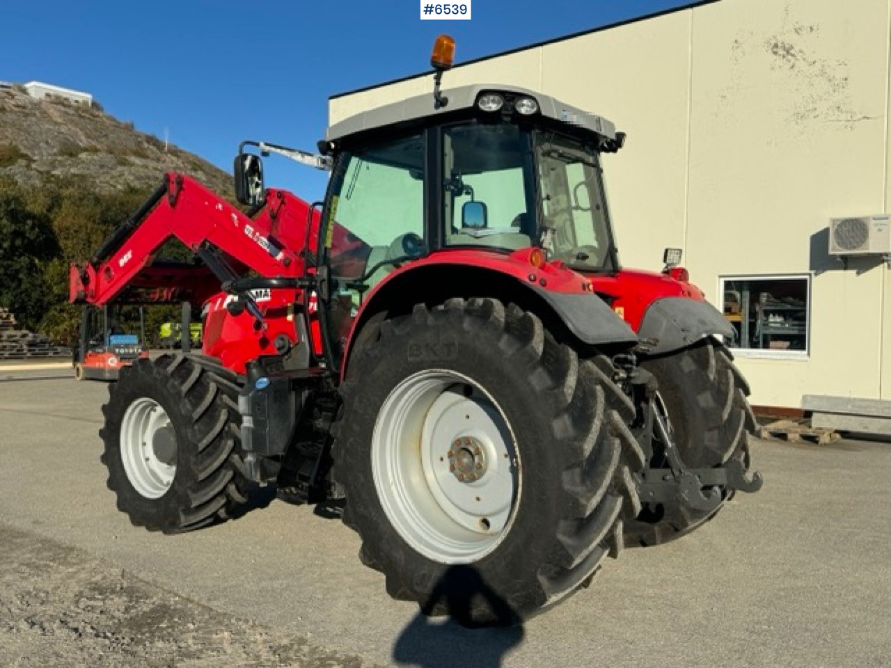 2014 Massey Ferguson MF7616 with loader and 3rd function! - جرار: صورة 4 2014 Massey Ferguson MF7616 with loader and 3rd function! - جرار: صورة 4