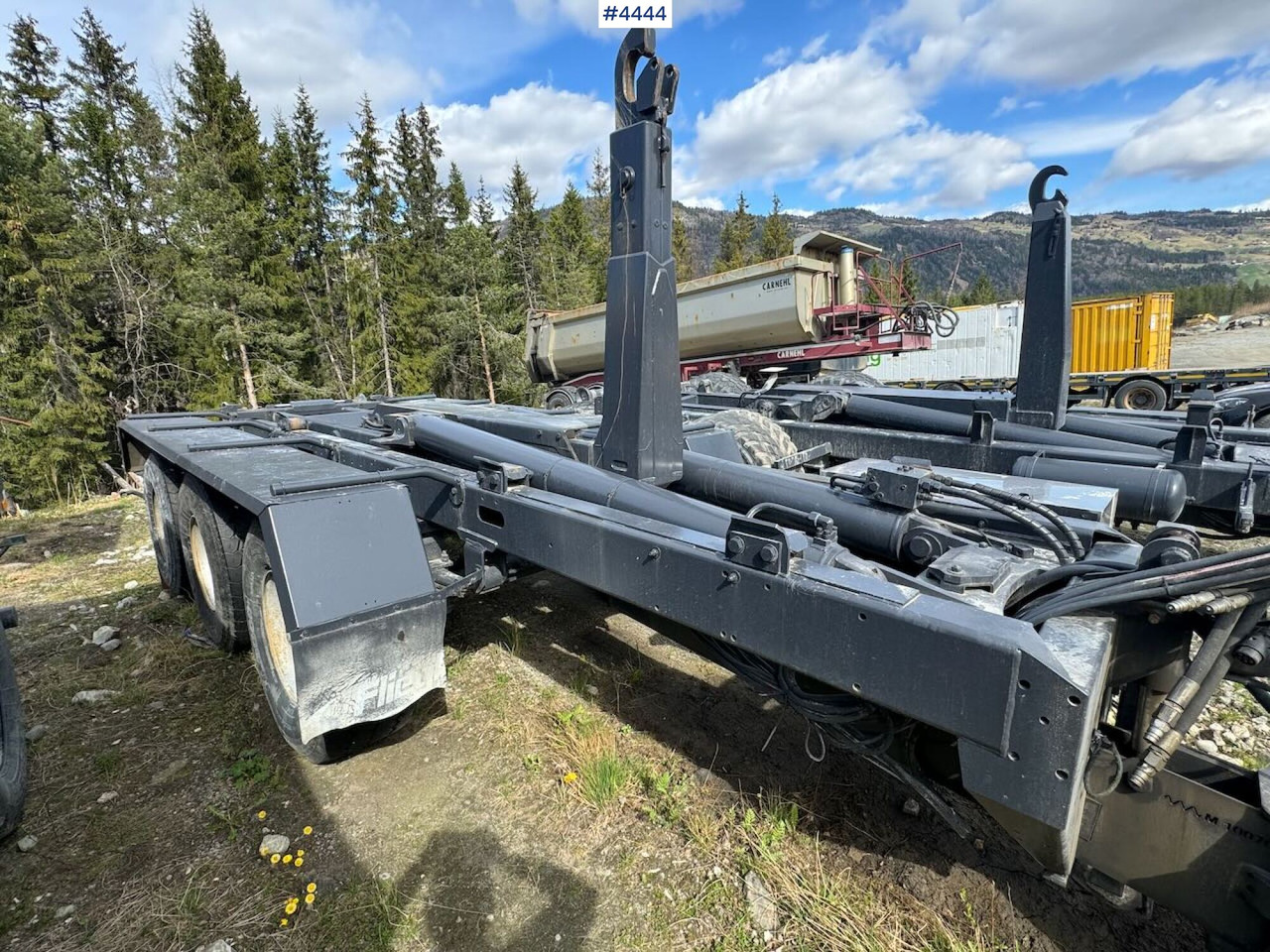 2015 Fliegl hook trailer - مقطورة بلودر منخفض: صورة 5 2015 Fliegl hook trailer - مقطورة بلودر منخفض: صورة 5