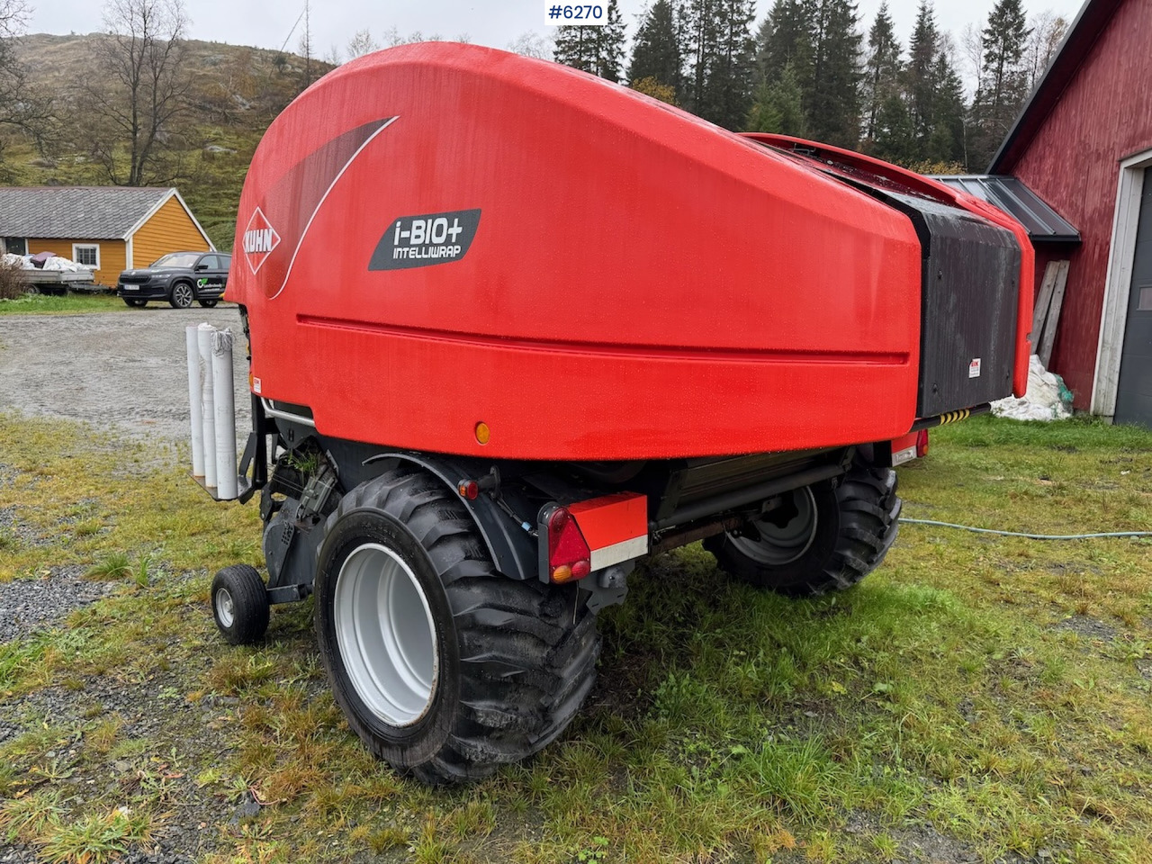 2018 Kuhn Bio+ Intelliwrap - ماكينات نشر التبن: صورة 5 2018 Kuhn Bio+ Intelliwrap - ماكينات نشر التبن: صورة 5