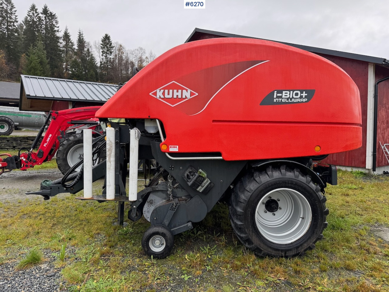 2018 Kuhn Bio+ Intelliwrap - ماكينات نشر التبن: صورة 4 2018 Kuhn Bio+ Intelliwrap - ماكينات نشر التبن: صورة 4