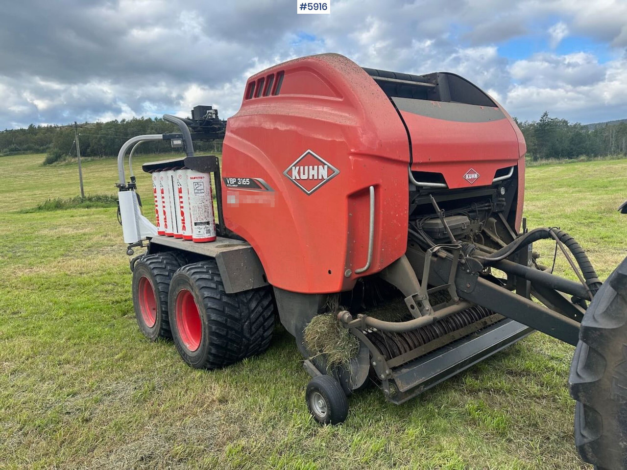 2018 Kuhn VBP 3165 Intelliwrap round baler - ماكينات نشر التبن: صورة 2 2018 Kuhn VBP 3165 Intelliwrap round baler - ماكينات نشر التبن: صورة 2