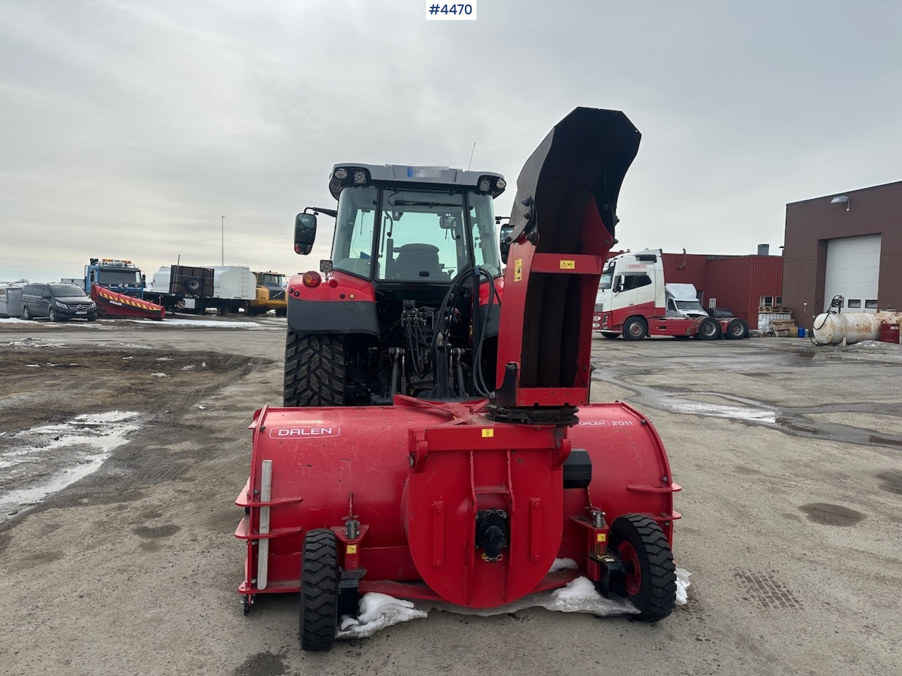 جرار 2018 Massey Ferguson MF5713 S w/ 2020 Dalen snow blower: صورة 10