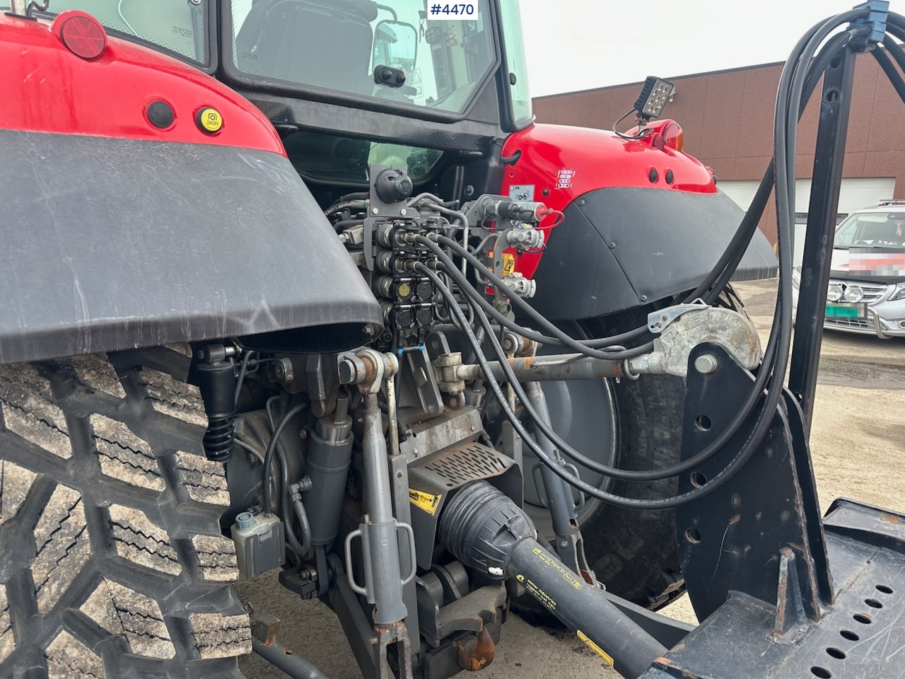 جرار 2018 Massey Ferguson MF5713 S w/ 2020 Dalen snow blower: صورة 11