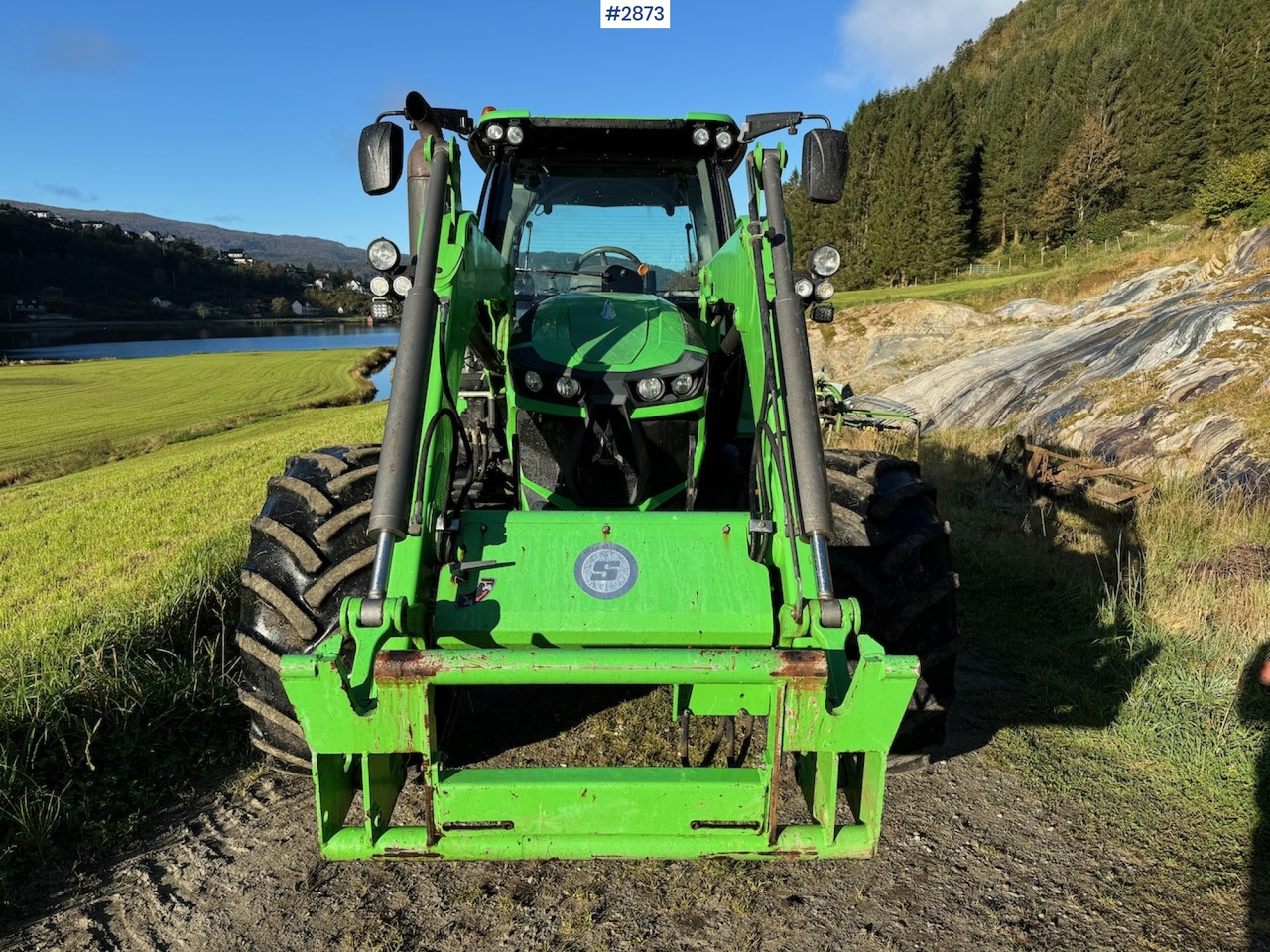 2019 Deutz-Fahr 6120 TV w/front loader and twin wheels - جرار: صورة 2 2019 Deutz-Fahr 6120 TV w/front loader and twin wheels - جرار: صورة 2