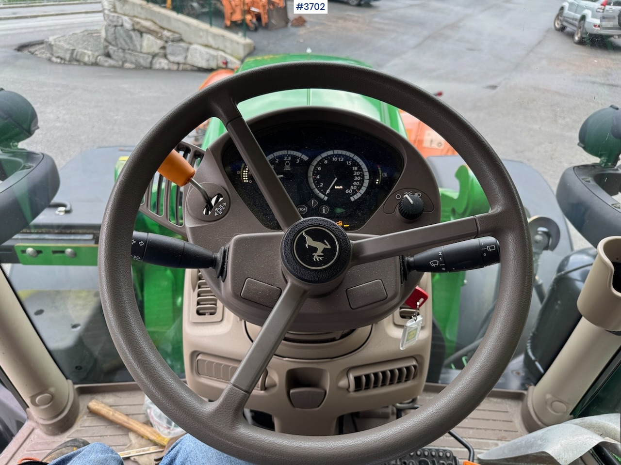 جرار 2021 John Deere 6155R w/ front hydraulics and PTO, only 770 hours!: صورة 8