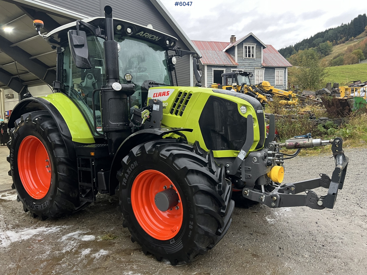 2023 Claas Arion 550 w/ quicke front loader with weight and PTO and front hydraulics - جرار: صورة 2 2023 Claas Arion 550 w/ quicke front loader with weight and PTO and front hydraulics - جرار: صورة 2
