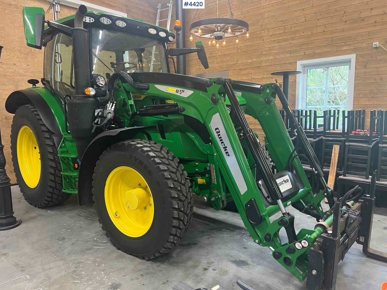 2024 John Deere 6150R w/ Quicke Front Loader & Bucket - جرار: صورة 3 2024 John Deere 6150R w/ Quicke Front Loader & Bucket - جرار: صورة 3
