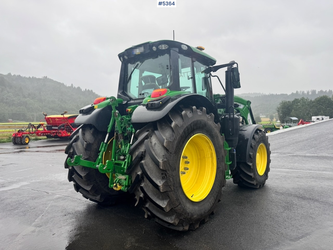2024 John Deere 6155M w/ Front Loader. 240 hours! - جرار: صورة 4 2024 John Deere 6155M w/ Front Loader. 240 hours! - جرار: صورة 4
