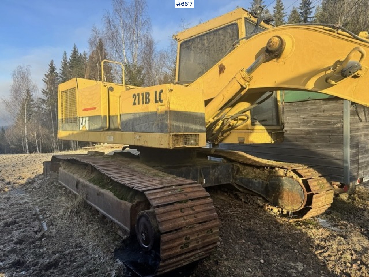 Approx. 1993 Caterpillar 211BLC tracked excavator with bucket. - حفّار: صورة 4 Approx. 1993 Caterpillar 211BLC tracked excavator with bucket. - حفّار: صورة 4