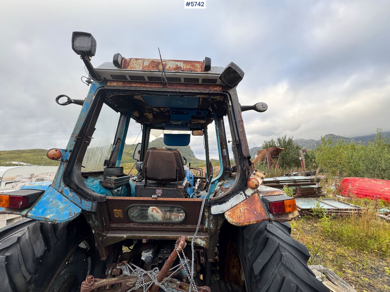 Circa 1987 Ford 7700 with Malm Orstad loader! - جرار: صورة 4 Circa 1987 Ford 7700 with Malm Orstad loader! - جرار: صورة 4