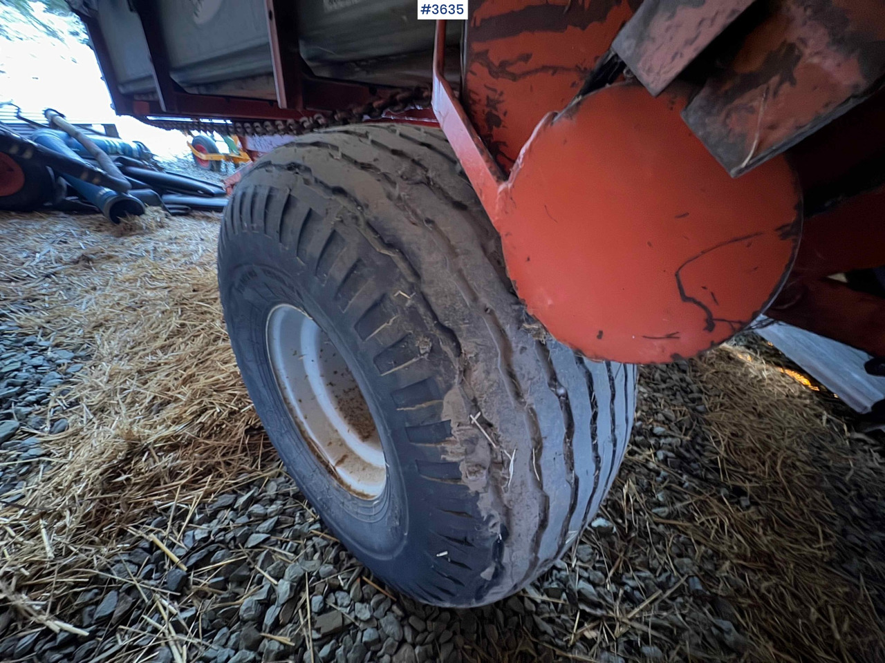 تأجير  Kverneland UN7000 unloading trailer Kverneland UN7000 unloading trailer: صورة 13 تأجير  Kverneland UN7000 unloading trailer Kverneland UN7000 unloading trailer: صورة 13