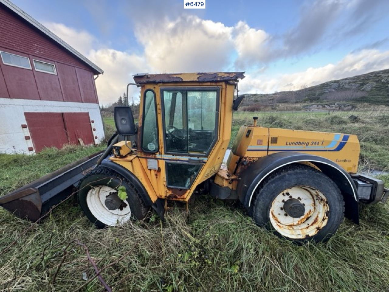 Lundberg 344T Wheel Loader – 1995 Repair object - اللودر بعجل: صورة 3 Lundberg 344T Wheel Loader – 1995 Repair object - اللودر بعجل: صورة 3
