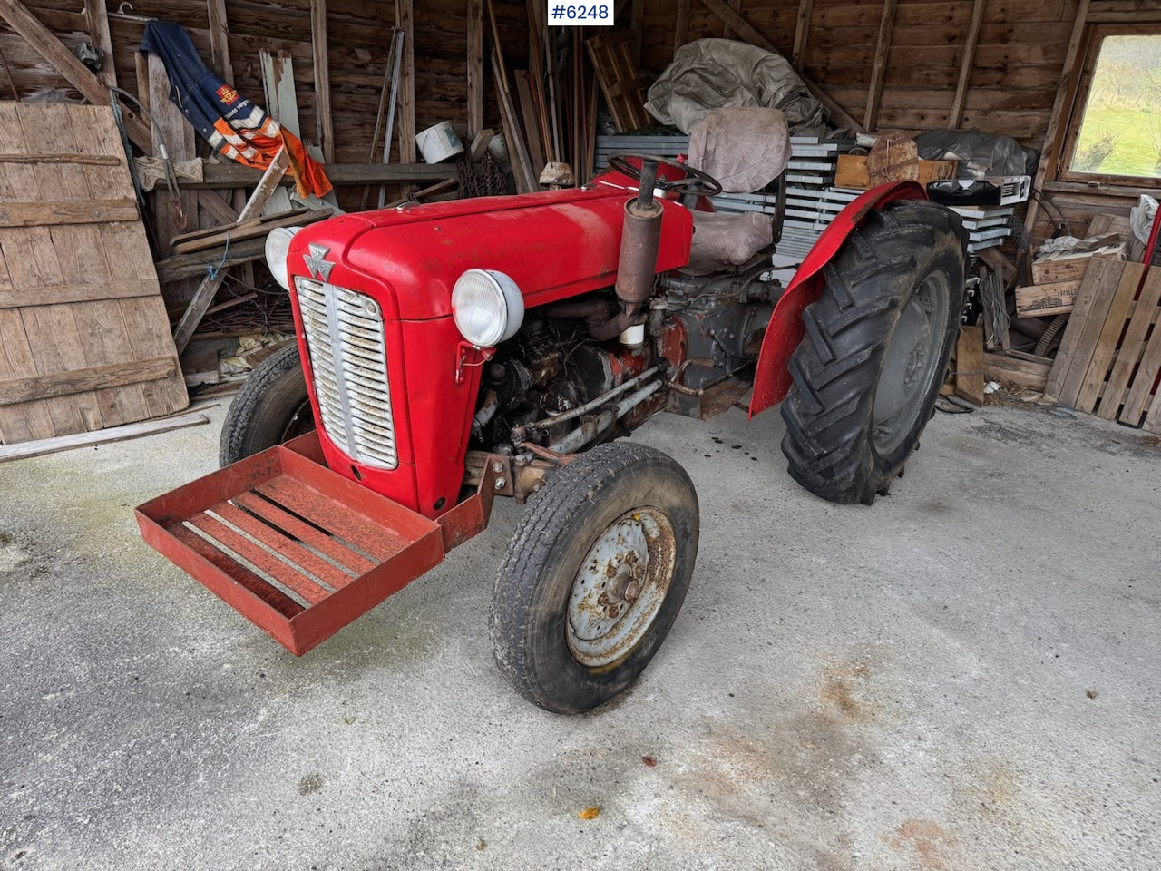 Massey Ferguson 35. - جرار: صورة 1 Massey Ferguson 35. - جرار: صورة 1