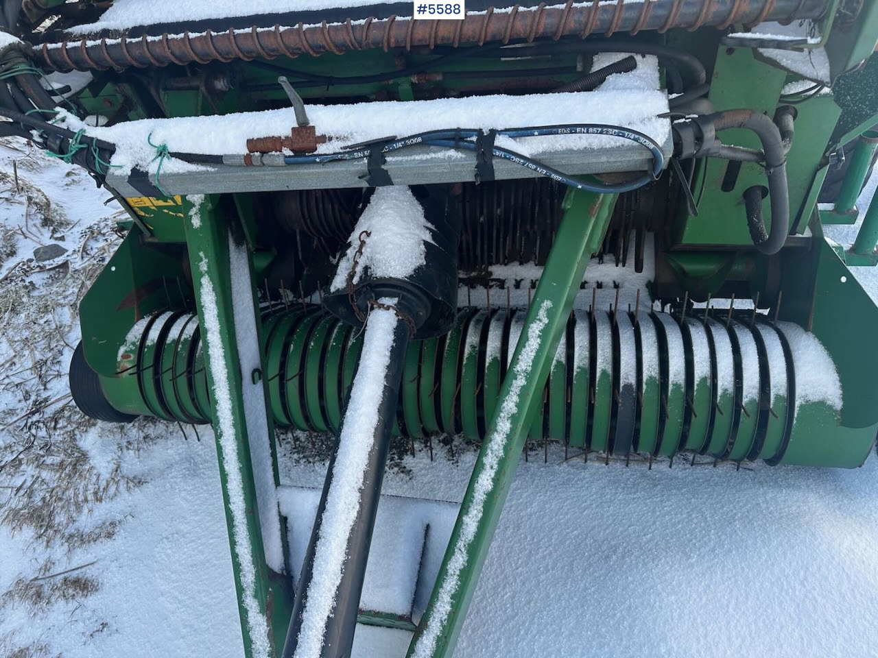 ماكينات نشر التبن Orkel GP 1260 round baler – repair project: صورة 11