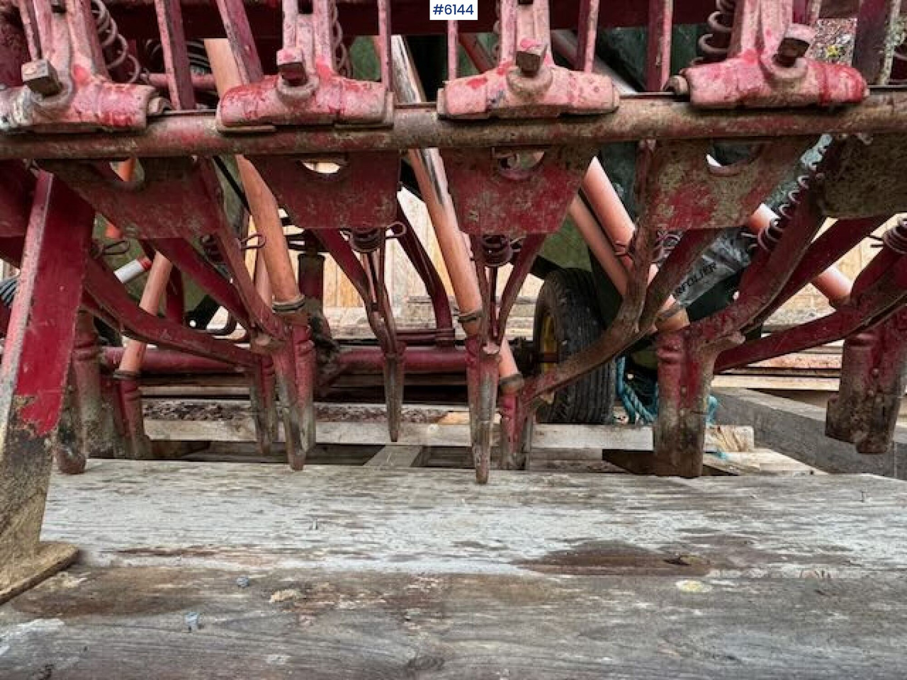 Stokland seed drill - آلة البذر: صورة 5 Stokland seed drill - آلة البذر: صورة 5
