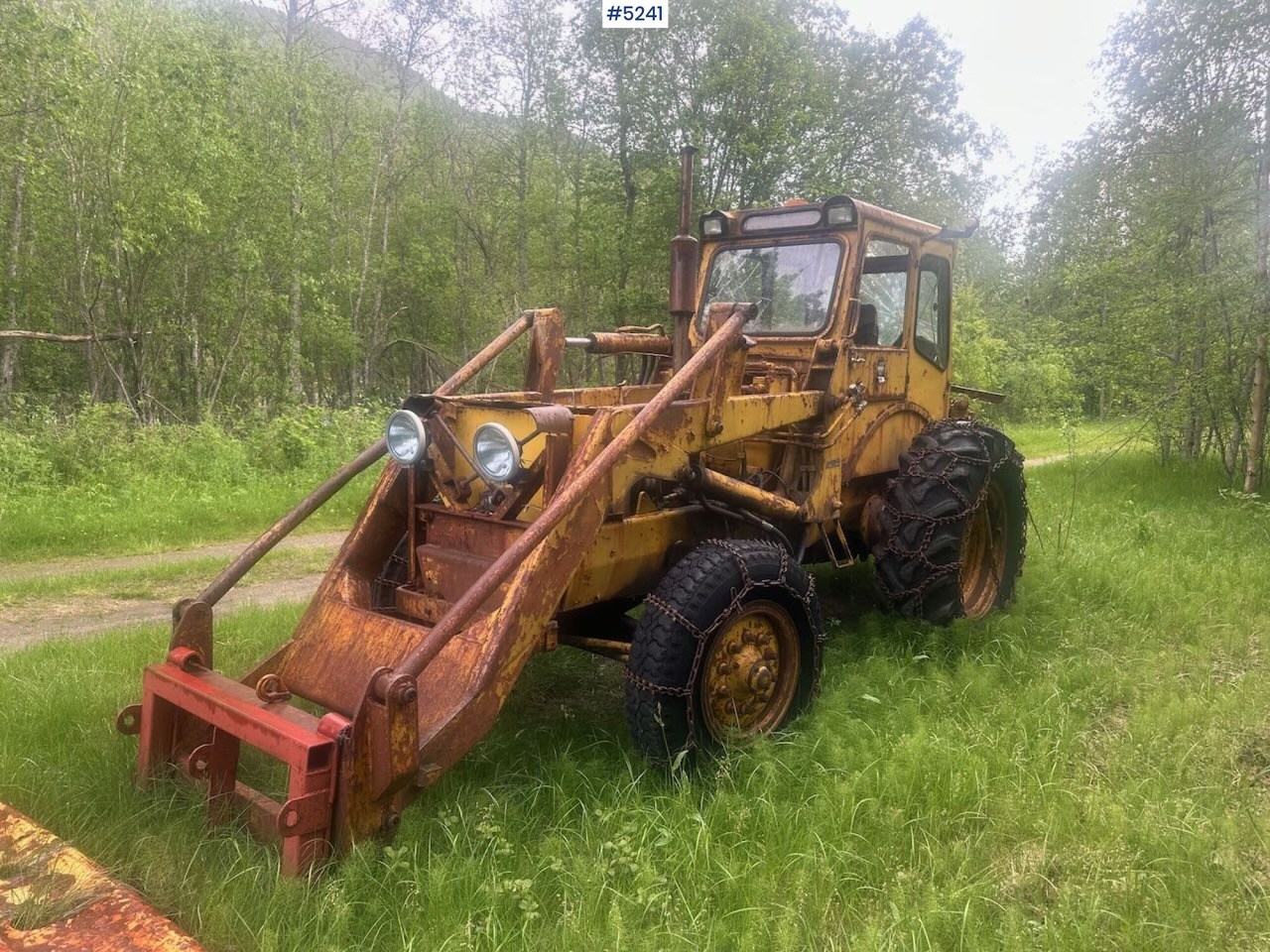 Volvo BM Backhoe loader. REP.OBJEKT. - جرار: صورة 1 Volvo BM Backhoe loader. REP.OBJEKT. - جرار: صورة 1
