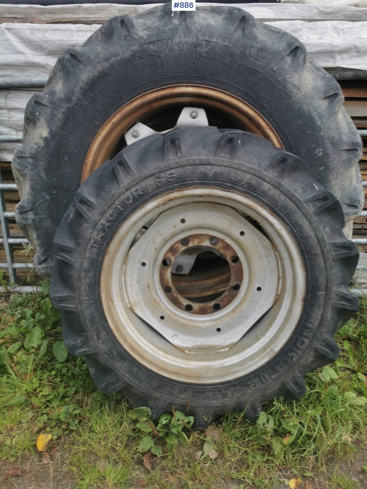 Wheel set on Deutz-Fahr 3.60 - عجلات - آلات زراعية: صورة 1 Wheel set on Deutz-Fahr 3.60 - عجلات - آلات زراعية: صورة 1