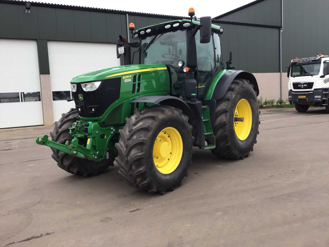 John deere 6230R - جرار: صورة 1 John deere 6230R - جرار: صورة 1