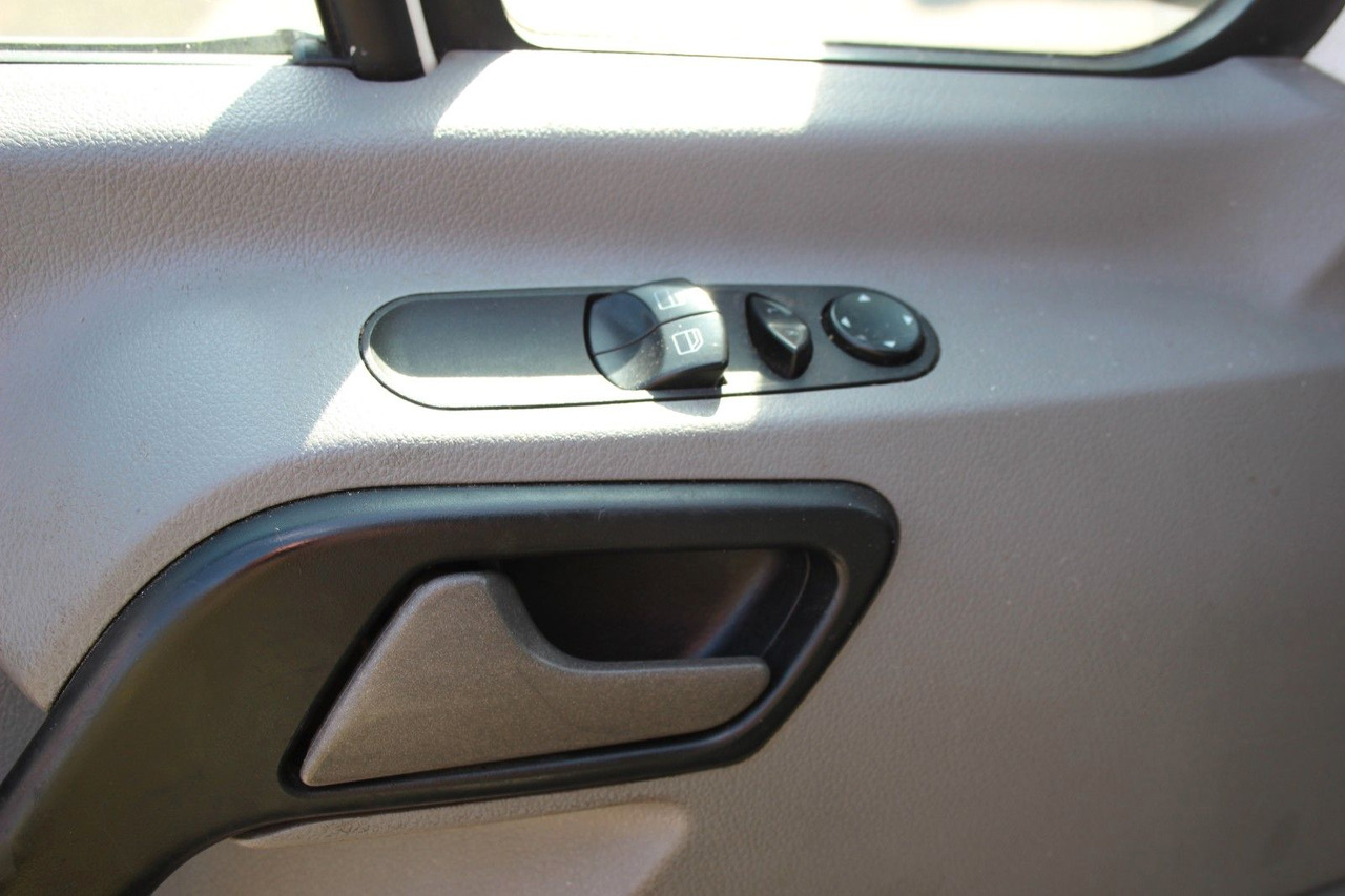 Volkswagen Crafter KÜHLUNG 35 L2H2 Hochdach - شاحنة توصيل مبردة: صورة 5 Volkswagen Crafter KÜHLUNG 35 L2H2 Hochdach - شاحنة توصيل مبردة: صورة 5