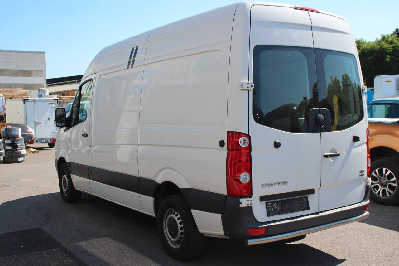 Volkswagen Crafter Kasten 35 mittel L2H2 KLIMA 1.Hand - ميكروباص: صورة 3 Volkswagen Crafter Kasten 35 mittel L2H2 KLIMA 1.Hand - ميكروباص: صورة 3