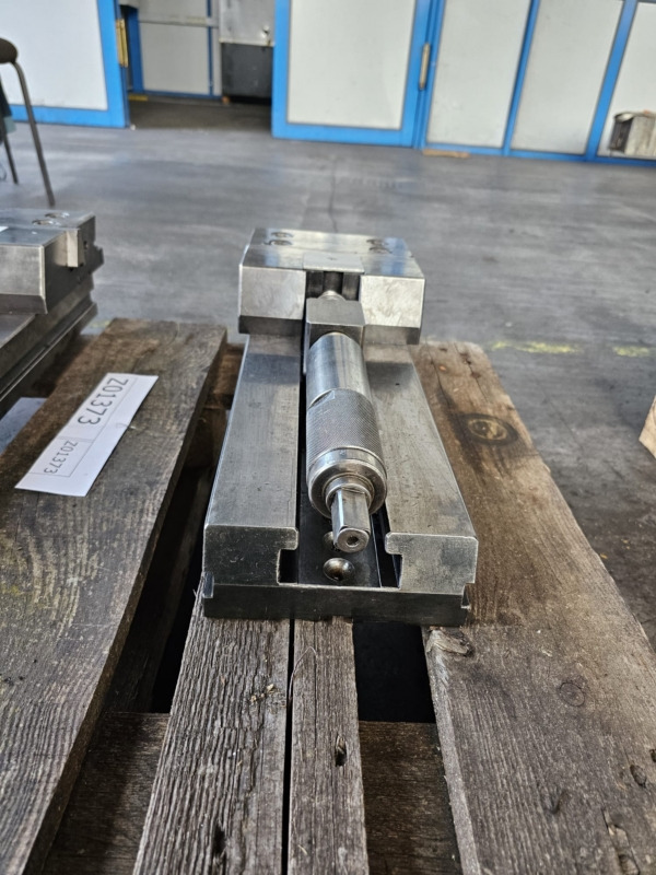 7Vis Hydraulik 20700 - قطع الغيار - أداة الماكينة: صورة 5 7Vis Hydraulik 20700 - قطع الغيار - أداة الماكينة: صورة 5