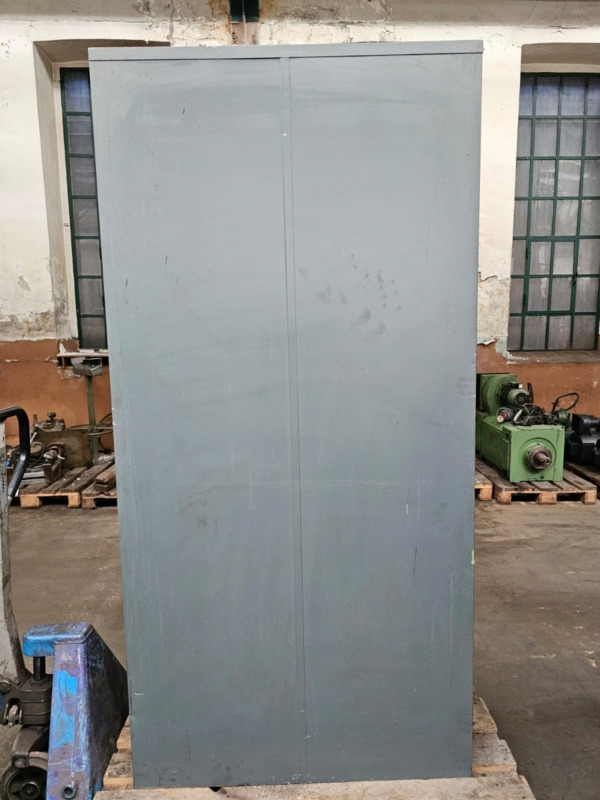 Rolladenschrank fuer SK 50 - معدات الورشة: صورة 4 Rolladenschrank fuer SK 50 - معدات الورشة: صورة 4