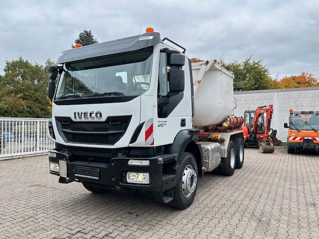Iveco 410 TRAKKER Wechselsystem Kipper + Asphaltmulde - شاحنة لودر انزلاقي: صورة 1 Iveco 410 TRAKKER Wechselsystem Kipper + Asphaltmulde - شاحنة لودر انزلاقي: صورة 1