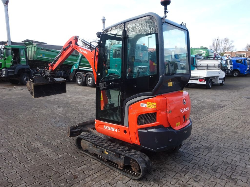 Kubota Minibagger KX019-4 - حفار صغير: صورة 3 Kubota Minibagger KX019-4 - حفار صغير: صورة 3