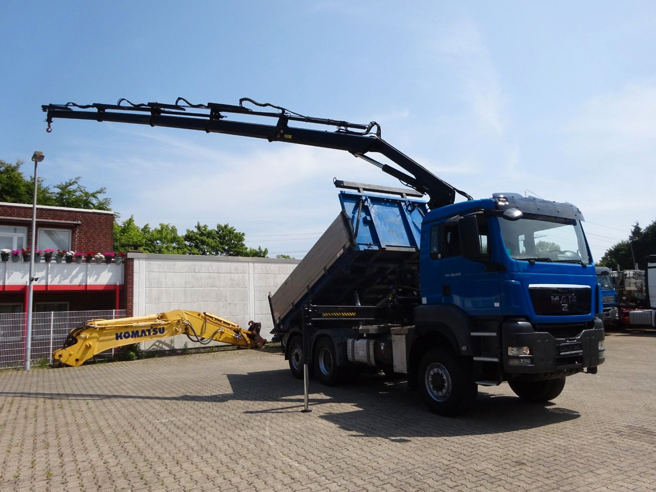 MAN 28.400 TGS 3Skipper+HIAB 166 E-4 HIPRPO 6x4-4 - شاحنة قلاب, شاحنة كرين: صورة 4 MAN 28.400 TGS 3Skipper+HIAB 166 E-4 HIPRPO 6x4-4 - شاحنة قلاب, شاحنة كرين: صورة 4