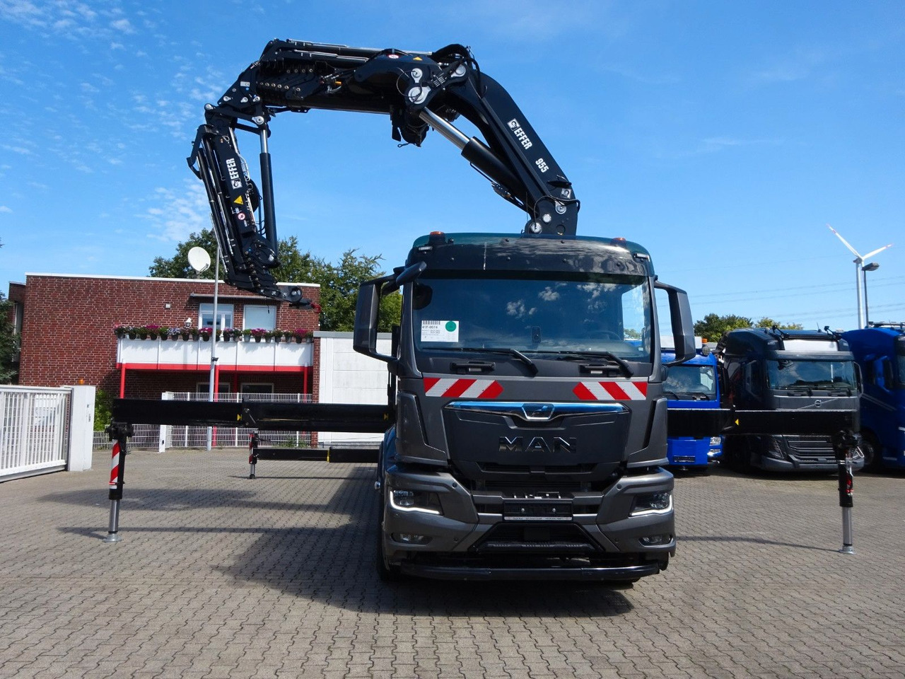 MAN 35.510 P+ 955 Effer jib Seilwind(100t Meterkran MAN 35.510 P+ 955 Effer jib Seilwind(100t Meterkran - شاحنة كرين, شاحنات مسطحة: صورة 2 MAN 35.510 P+ 955 Effer jib Seilwind(100t Meterkran MAN 35.510 P+ 955 Effer jib Seilwind(100t Meterkran - شاحنة كرين, شاحنات مسطحة: صورة 2