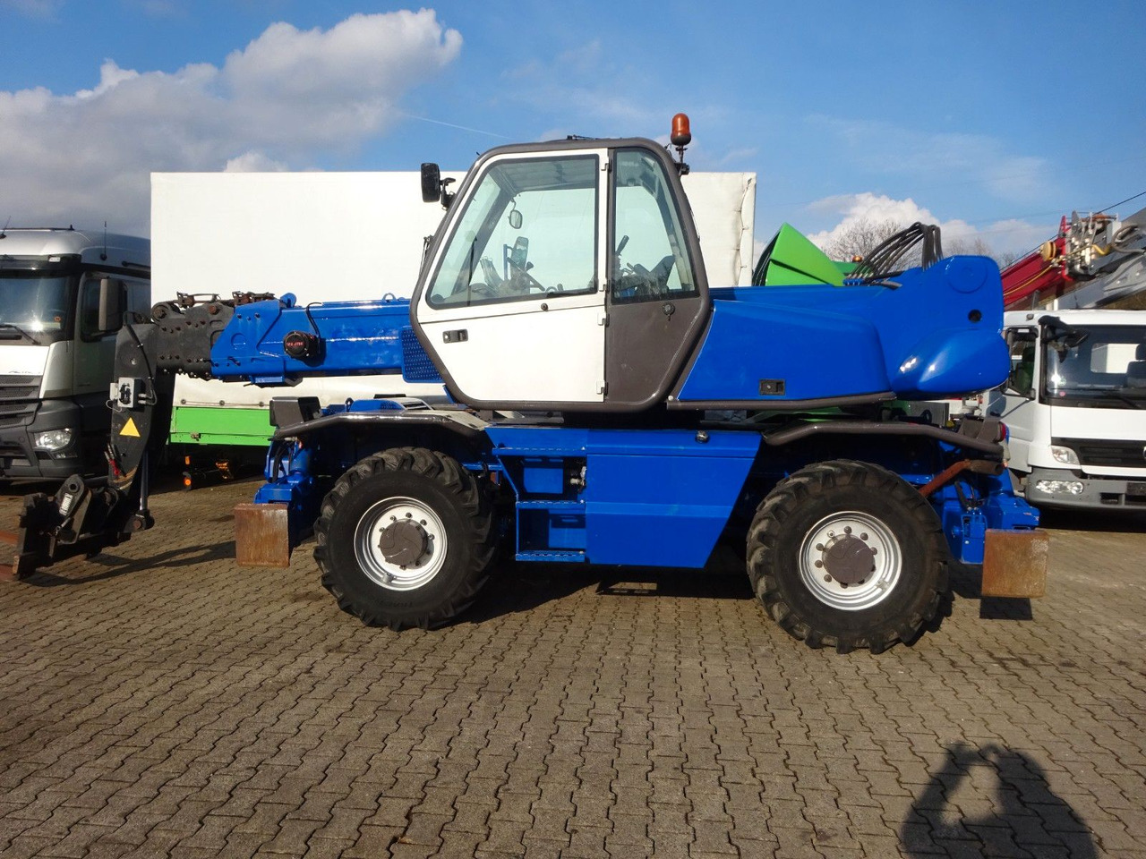 Manitou Teleskoplader MRT 2150 mit Palettengabel - آلة رفع ونقل تلسكوبية: صورة 5 Manitou Teleskoplader MRT 2150 mit Palettengabel - آلة رفع ونقل تلسكوبية: صورة 5