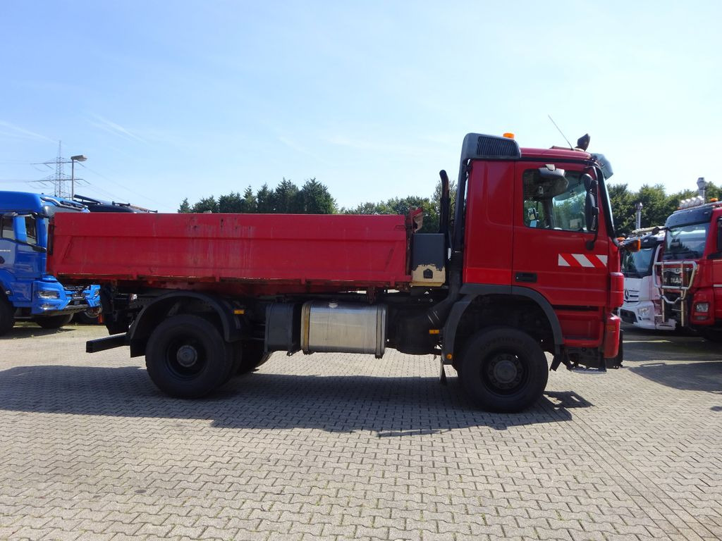 Mercedes-Benz 1832 Actros MEILLER 3Skipper4x4 mit Schneeplatte Mercedes-Benz 1832 Actros MEILLER 3Skipper4x4 mit Schneeplatte - شاحنة قلاب: صورة 5 Mercedes-Benz 1832 Actros MEILLER 3Skipper4x4 mit Schneeplatte Mercedes-Benz 1832 Actros MEILLER 3Skipper4x4 mit Schneeplatte - شاحنة قلاب: صورة 5