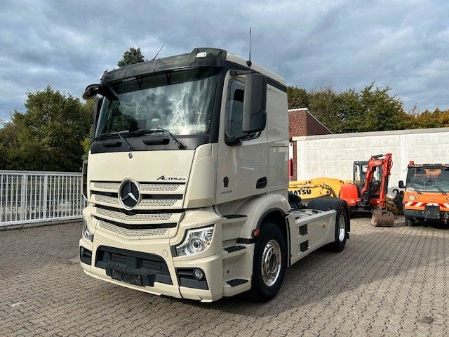 Mercedes-Benz 1848 Actros SZM mit Kipperpumpe 4x im Bestand - رأس تريلا: صورة 1 Mercedes-Benz 1848 Actros SZM mit Kipperpumpe 4x im Bestand - رأس تريلا: صورة 1
