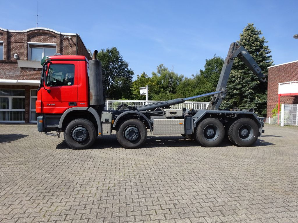 Mercedes-Benz 3246 Actros Abroller K45 8x4 Knickhacken Mercedes-Benz 3246 Actros Abroller K45 8x4 Knickhacken - شاحنة برافعة خطافية: صورة 3 Mercedes-Benz 3246 Actros Abroller K45 8x4 Knickhacken Mercedes-Benz 3246 Actros Abroller K45 8x4 Knickhacken - شاحنة برافعة خطافية: صورة 3