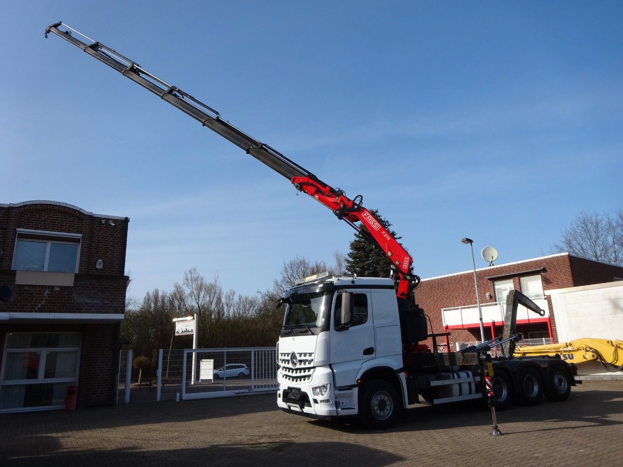 Mercedes-Benz 3248 Fassi Abroller + Fassi F275A Kran 6x2 - شاحنة برافعة خطافية, شاحنة كرين: صورة 1 Mercedes-Benz 3248 Fassi Abroller + Fassi F275A Kran 6x2 - شاحنة برافعة خطافية, شاحنة كرين: صورة 1